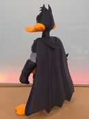 Boneco Daffy Duck Batman DC Version