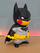 Boneco Pikachu as Batman DC