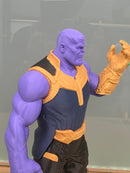 Boneco Thanos