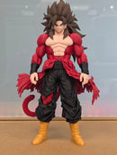 Boneco Goku SSJ4