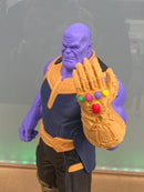 Boneco Thanos