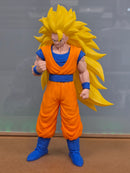 Boneco Goku Super Saiyan 3