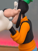 Boneco Goofy