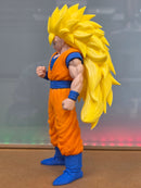 Boneco Goku Super Saiyan 3