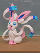 Boneco Pokémon Sylveon